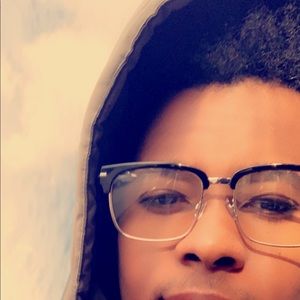 Meet your Posher, Jhon peter